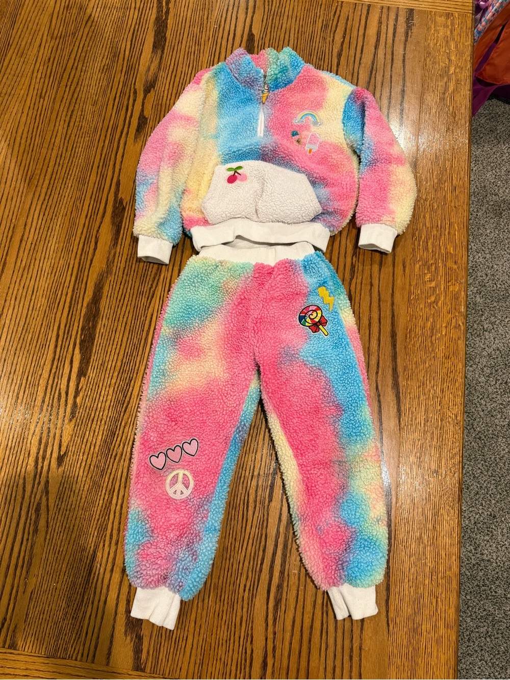 Lola + The Boys Rainbow Tie-Dye Sherpa Jogger Set - Pink, Blue, Yellow, Cream